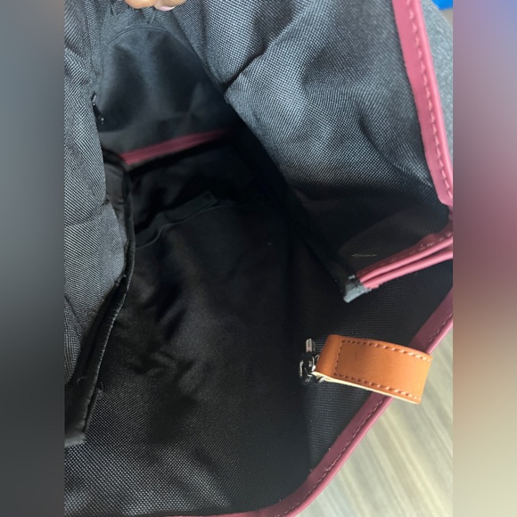 Duomo Di Milano: Duomo Backpack (Unisex) - Picture 10 of 11